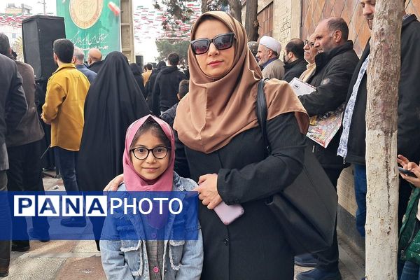 راهپیمایی ۲۲ بهمن، آینه تمام‌نمای همبستگی ملی