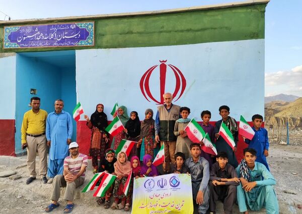 خدمت‌رسانی گروه جهادی ایثارگران بوشهر در بشاگرد