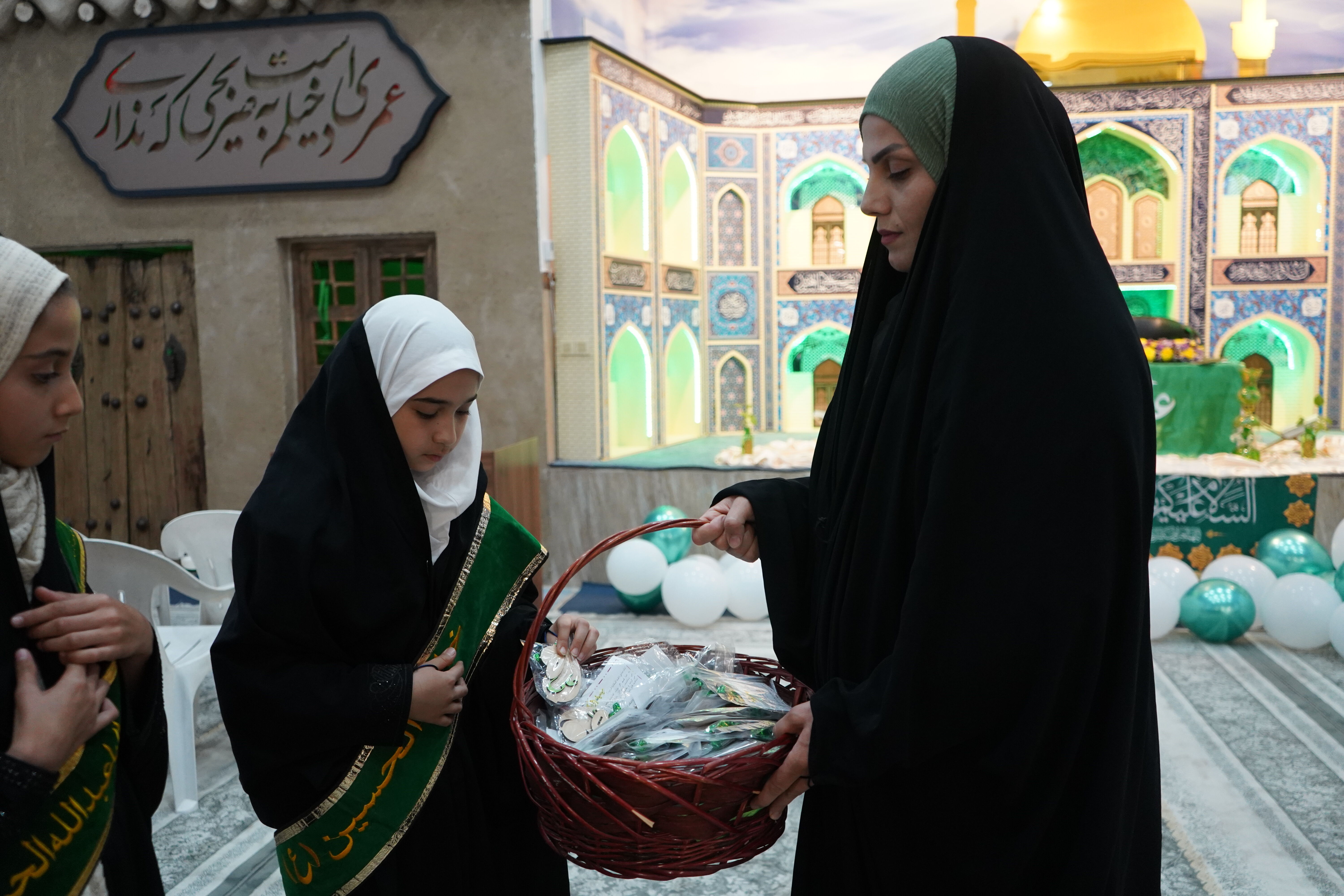 پیام غدیر دانشجویان و کانون‌های فرهنگی دانشگاه آزاد نظرآباد در عتبات عالیات 
