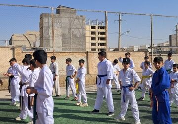 نرمش صبحگاهی پویش پویا در کانون امام علی (ع) شهرستان دورود