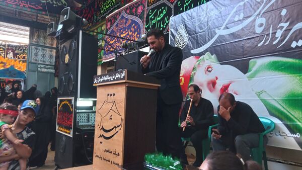 مراسم شیرخوارگان حسینی در حسینیه ولیعصر زرقان 