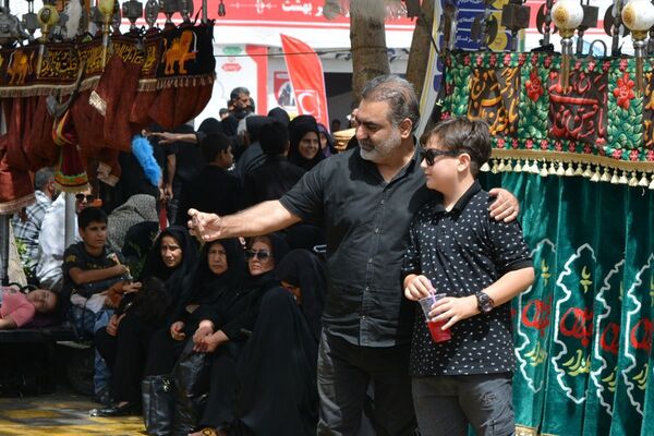  انا علی العهد، ما نسل ظهوریم