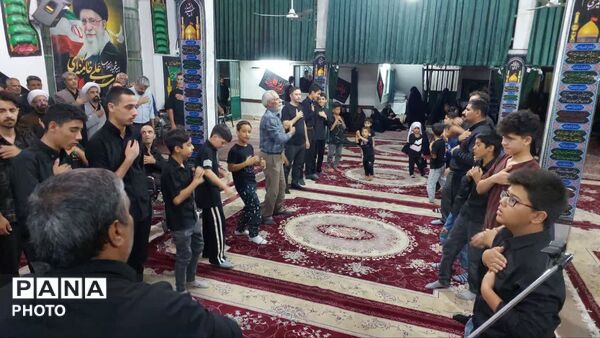 حضور استاندار خراسان جنوبی در جمع عزاداران روستاهای « رزگ » و « شوکت آباد » بیرجند 
