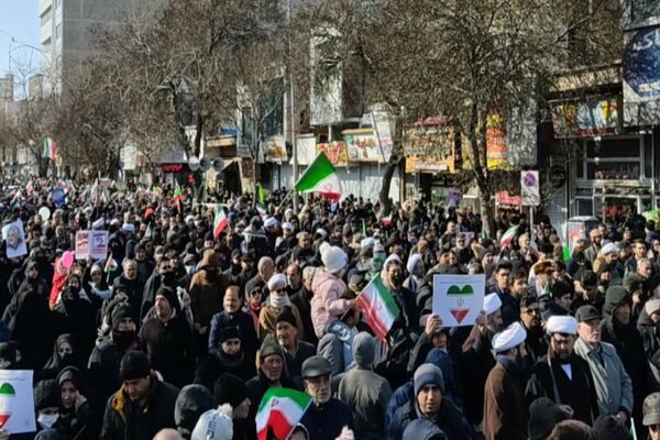 حماسه باشکوه راهپیمایی22 بهمن دراستان اردبیل 