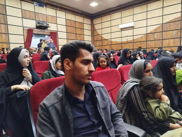 مراسم رونمایی از کتاب هجران یعقوب در کاشمر