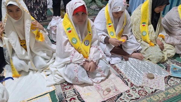 روز دوم دلدادگی دختران نوجوان و جوان البرزی