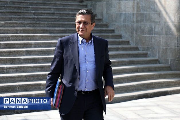 ۶.۷ میلیارد دلار در بازار تجاری تأمین ارز شد