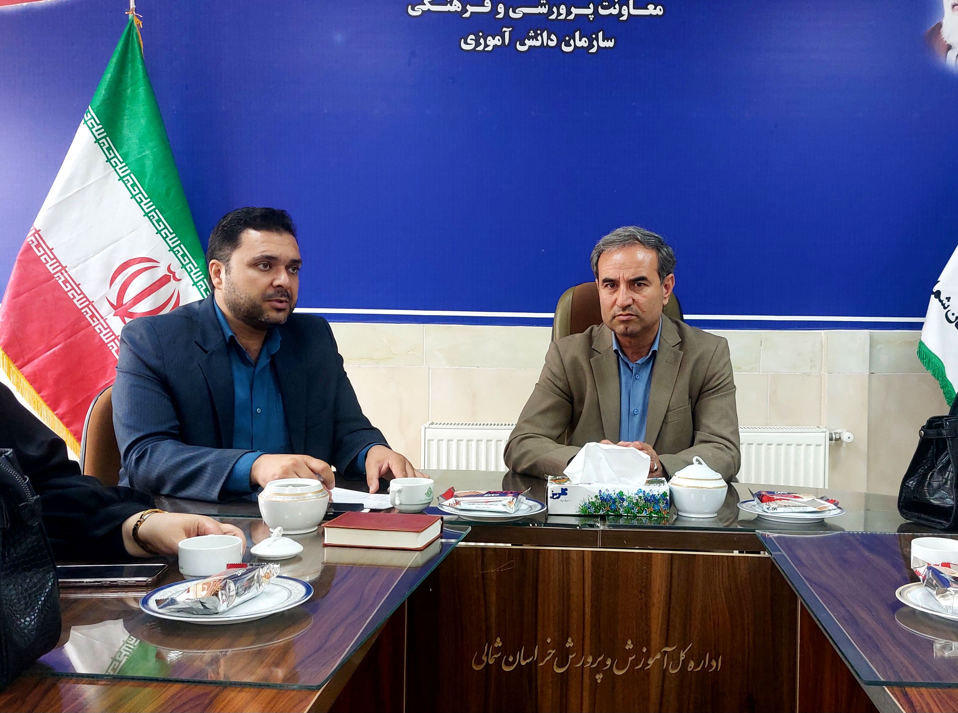 کمک به آرامش روانی جامعه و تبیین پیروزی‌ها کمتر از رشادت نیروهای مسلح نیست