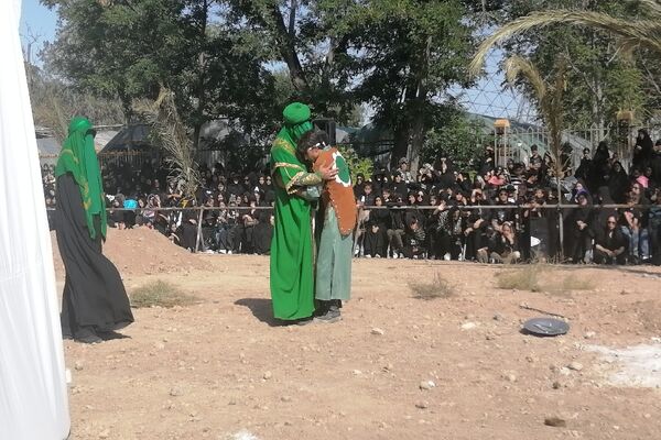 مراسم آیینی خیمه سوزان سنت هرساله مردم مشهد