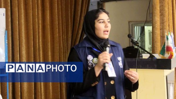 دوره آموزش خبر نویسی دختران ناحیه ۲ کرمان