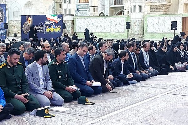 مراسم تجدید میثاق وزیر آموزش و پرورش و معلمان با آرمان‌های امام راحل و شهدا