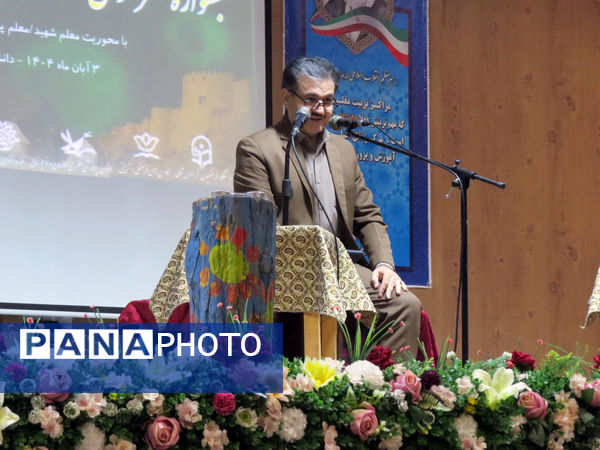 اختتامیه جشنواره شعرخوانی و شعر سرایی بومی‌ محلی 