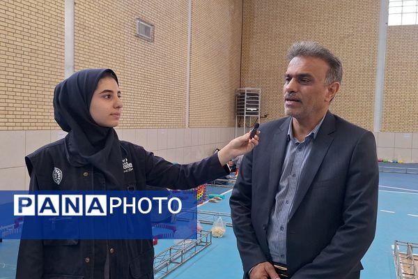 مسابقات بازی‌های فکری رویش دختران مرحله استانی در شیراز