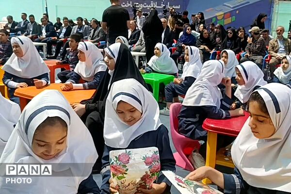 لابراتوار سیار خلاقیت و ساخت در مدرسه مهندس وحید کیهانی