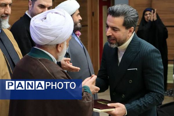 آئین تجلیل از استاد مجتبی قدبیگی قاری بین المللی برگزار گردید