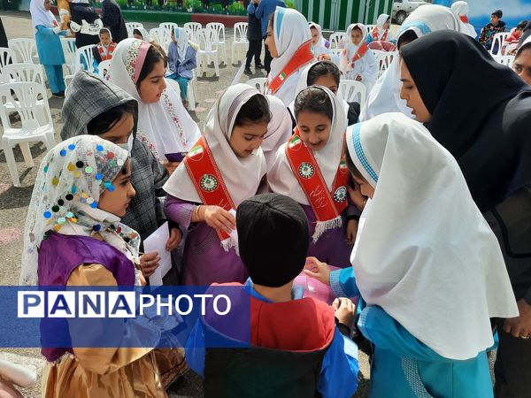 روز درختکاری و نیکوکاری در دبستان ارشاد قائمشهر