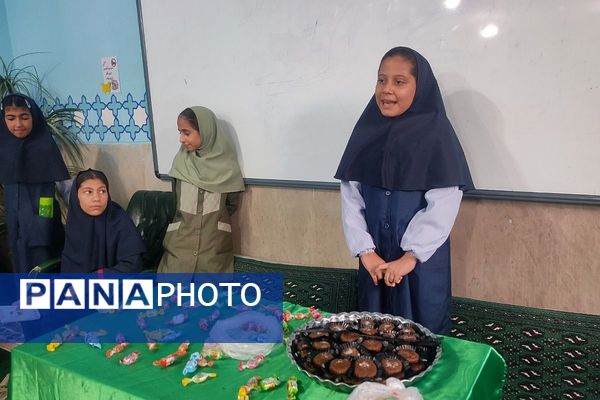 عطر فاطمی در دبستان شهید معظم