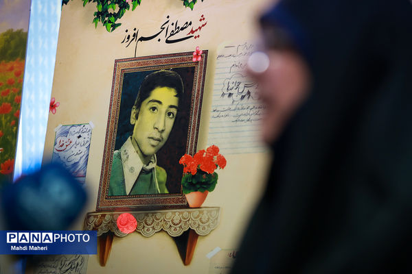 نشست خبری « فصلی از رویش جوانه‌ها»