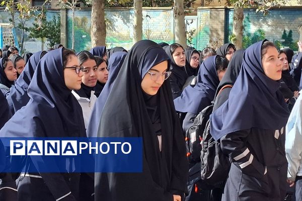 آغاز سال تحصیلی جدید در دبیرستان زینبیه۲