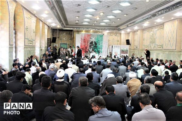 گلباران مزار شهدای حماسه آزادسازی خرمشهر در قم