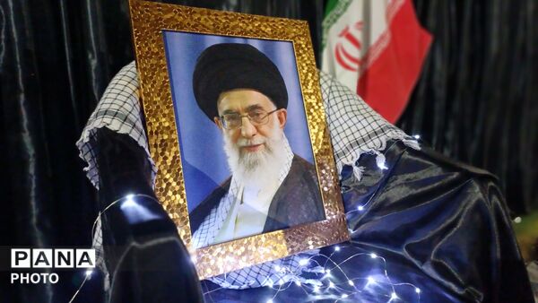 نوجوانان و محرم، بازخوانی درس آزادگی در روزگار پر خبر امروز