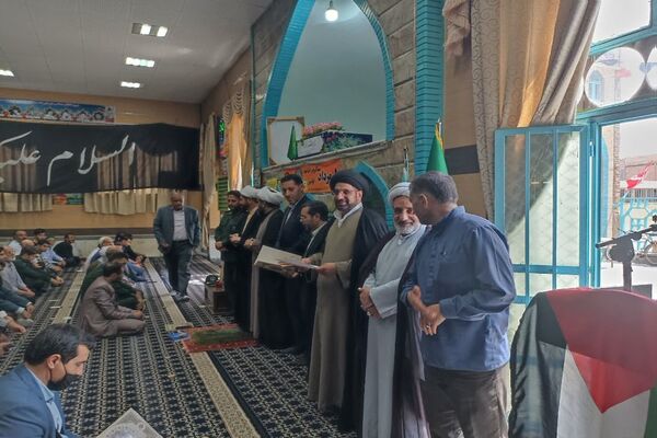 ۵ مرداد سالروز اولین اقامه نماز جمعه شهرستان فاروج