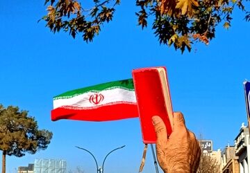 راهپیمایی مردم کازرون در محکومیت اختشاشگران