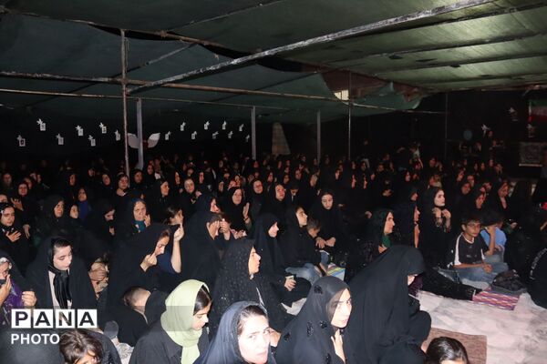 حسینیه حضرت ابوالفضل رنگ و بوی کربلا گرفت