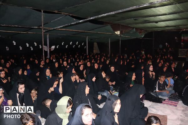 حسینیه حضرت ابوالفضل رنگ و بوی کربلا گرفت