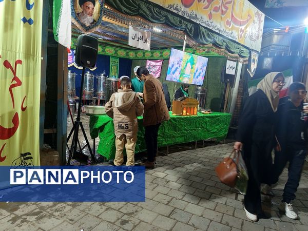 برپایی چایخانه جوانان مهدوی در نیشابور 