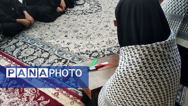 بازدید مسئولین اداره آموزش و پرورش از هیئت دانش آموزی دختران حاج قاسم 