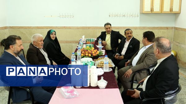 خشت گذاری ۵ پروژه‌ عمرانی منطقه ۵ آموزش و پرورش شهر تهران