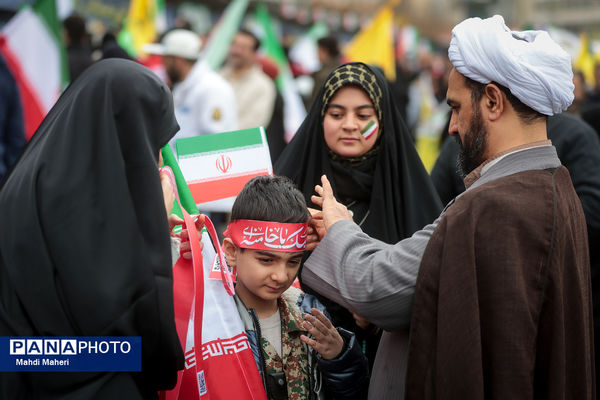 راهپیمایی ۲۲ بهمن در تهران