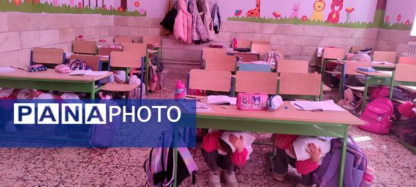 دانش‌آموزان دبستان دخترانه فرهنگیان با مهارت‌های اولیه امداد و نجات آشنا شدند