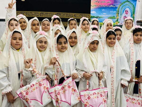 جشن تکلیف متمرکز مدارس شهرستان مه ولات