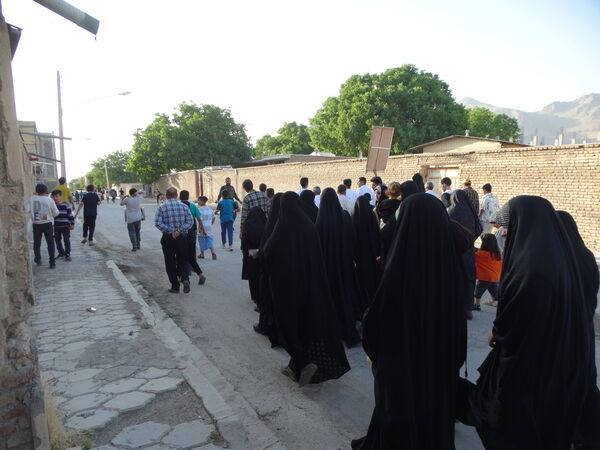 بازسازی صحنه عیدغدیر در شهر گهرو