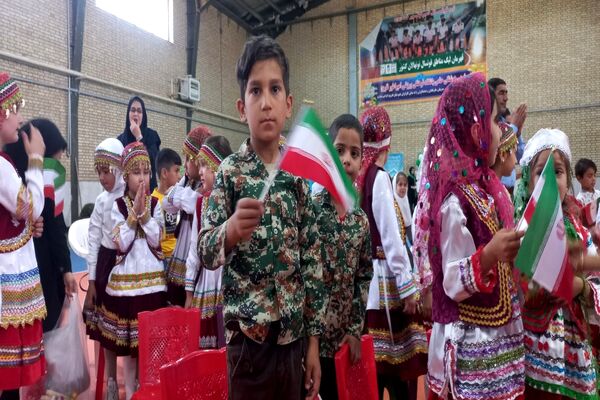 برگزاری جشنواره هویت‌های ملی اسلامی کودکستان‌های شهرستان فاروج