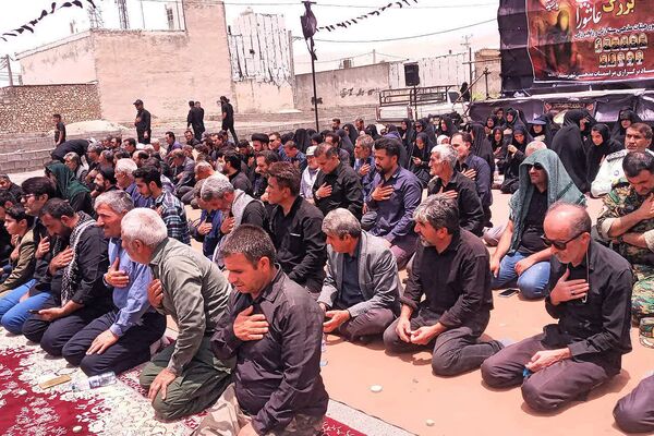 نماز ظهر عاشورا در شهرستان باشت