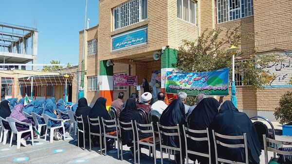 نواختن زنگ مهر و آغاز سال تحصیلی جدید در شهرستان کمیجان