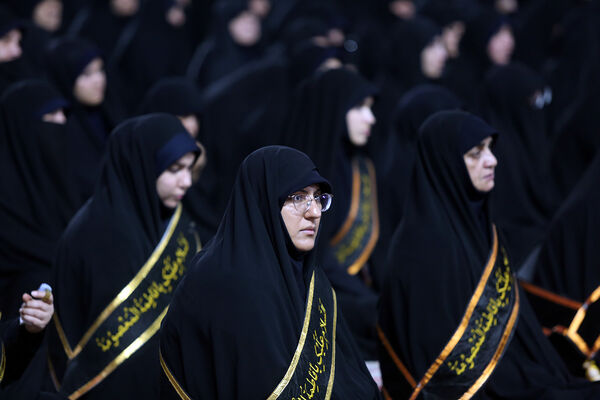 آیین شمعدان‌گردانی و خطبه خوانی شام رحلت حضرت معصومه(س)