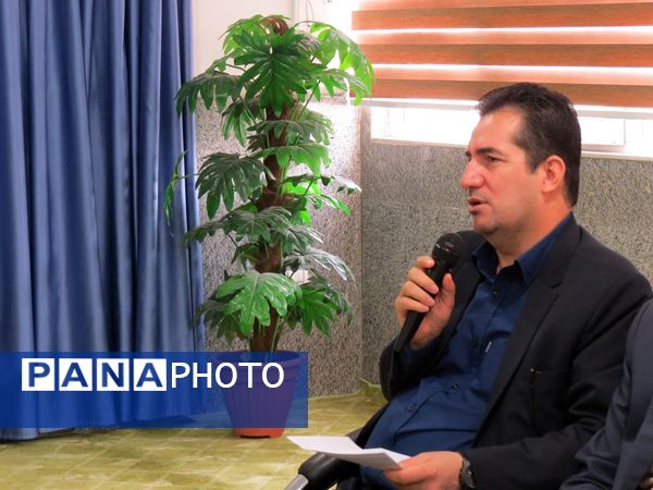 دیدار مدیرکل آموزش و پرورش و جمعی از همکاران با نماینده‌ ولی فقیه در استان خراسان شمالی