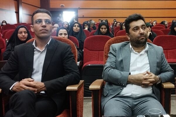 دوره ارتباط موثر با نوجوانان در ناحیه ۲ بهارستان