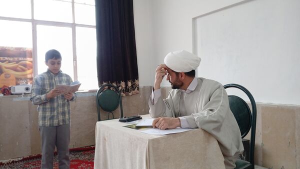 مسابقات قرآن، عترت و نماز پسران در شهرستان بن