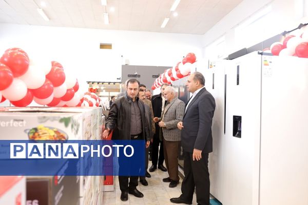 افتتاح نمایشگاه لوازم خانگی سازمان دانش‌آموزی آذربایجان شرقی 