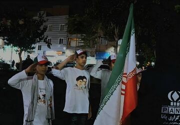 سبز، سفید و سرخ؛ روایت ایستادگی، افتخار و سربلندی 