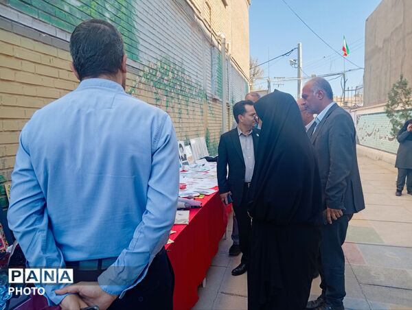 افتتاحیه طرح هر دانش آموز یک مهارت و جشنواره نوجوان خوارزمی 