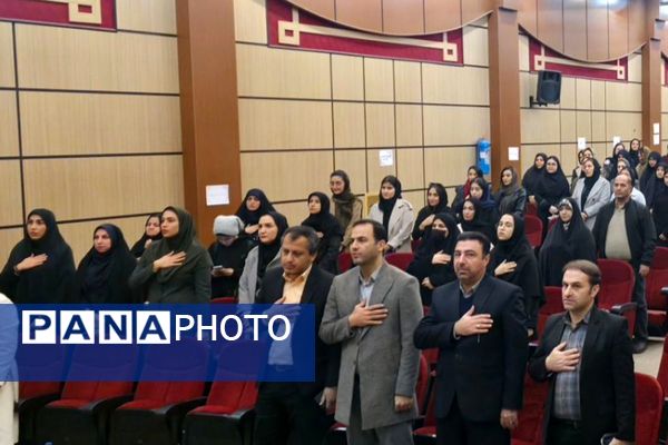 آیین تجلیل از ۷۰ رتبه برتر و ۱۸ مقام برتر یازدهمین جشنواره خوارزمی