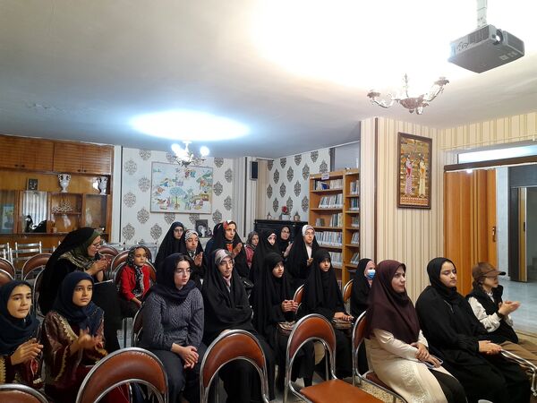  اولین گردهمایی سفیران کانون و جشن  ولادت با سعادت حضرت فاطمه س در کانون فرهنگی تربیتی ۱۵ خرداد