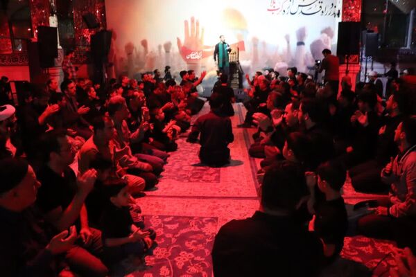 عزاداری شب های محرم در هیات حسین جان بجنورد 