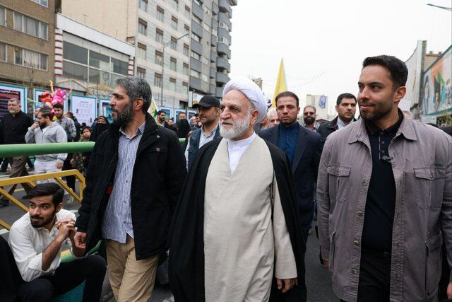 حمایت و دفاع از مظلومین و مستضعفین، یک اصل اساسی و خدشه‌ناپذیر است